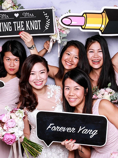 Cheeseeffects instant photo booth rentals for wedding event